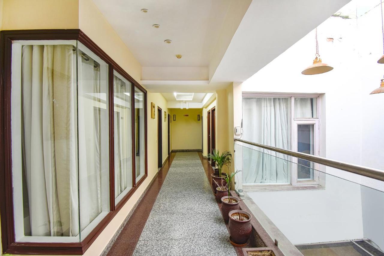 Fabhotel Comfort 35 Chandigarh Bagian luar foto